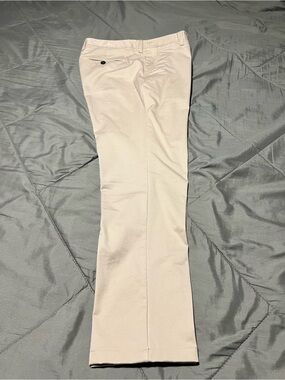 Zara Men's Chinos in Light pink/lilac
